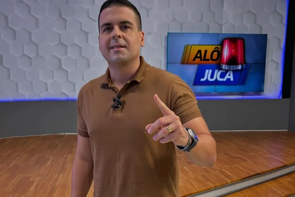 Marcelo Castro não responde perguntas e mantém silêncio diante do juiz em audiência do caso do “Golpe do Pix”